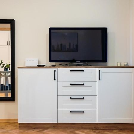 Old Town Eclectic Apartment For 6 People Warsaw Exterior photo